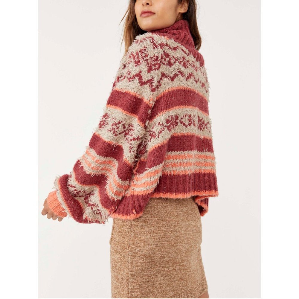 NWT Free People Check Me Out Pullover / Holly Berry Combo - Picture 2 of 6